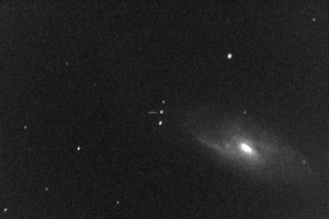 comet-BA14passingbyM106-e1458910380972